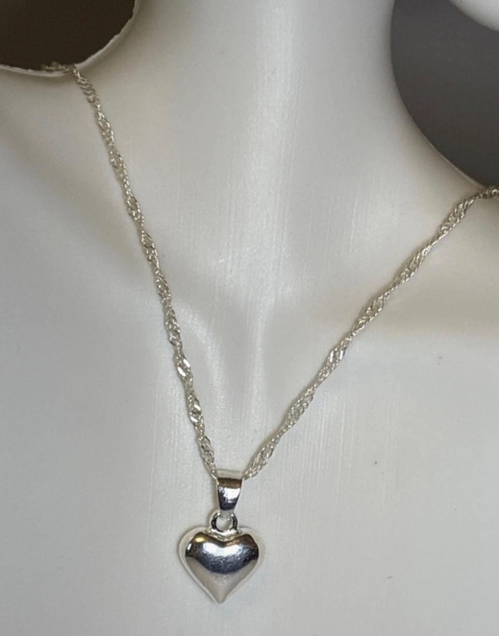 Thumbnail: Silver necklace & heart pendants 