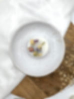 Cinnamon & Apple botanical wax melts in a match style luxury gift box.