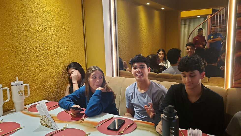 Martina probably laughing with Constanza and/or Layla