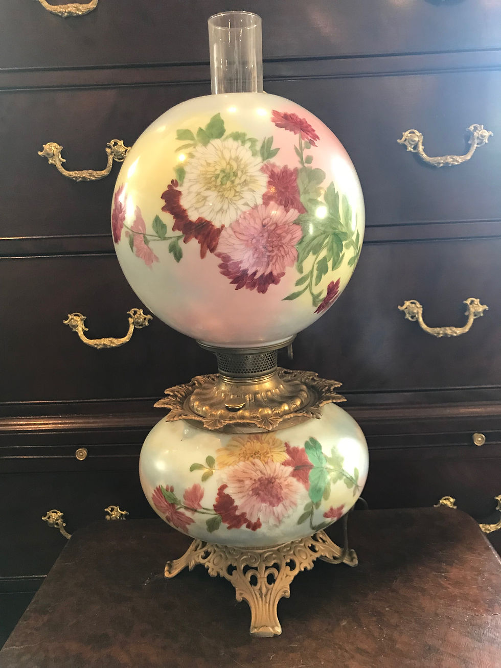 Thumbnail: 1880's Gone with the Wind Oil Lamp
