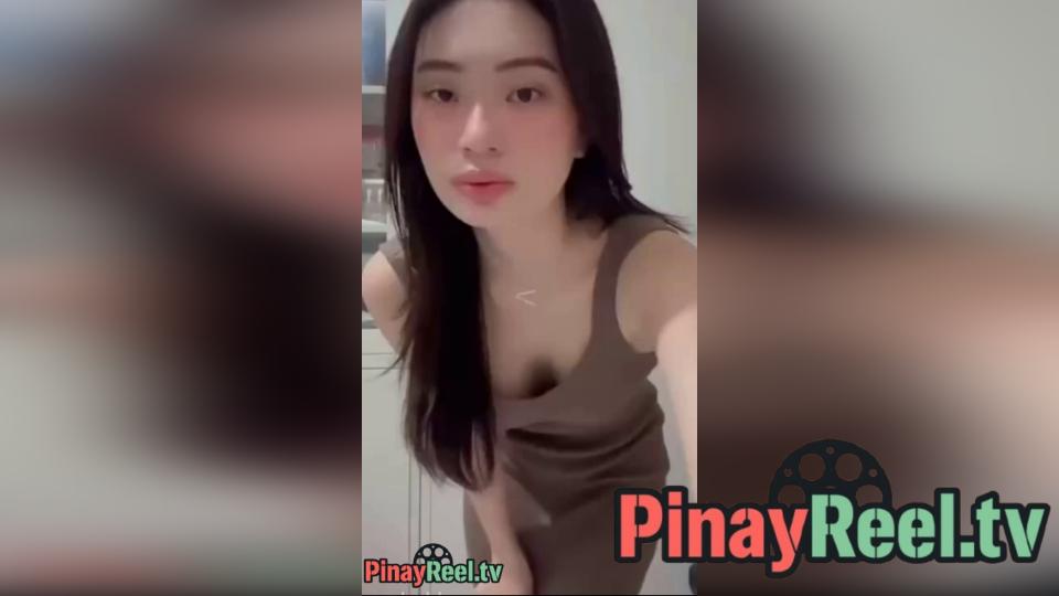 Tingnan Mo Tong Dibdib Ko Perpekto Para Pisilin Habang Binabayo Mo Ako Alam Mo Ring Masikip At Basa Ako Para Sayo Kaya Wag Kang Maghintay Pa