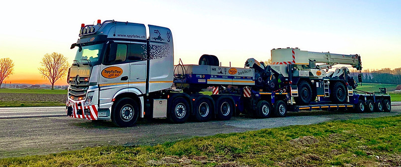 0BA259F9-F5BD-4EC2-B290-1B14C69BD3E9_1_2