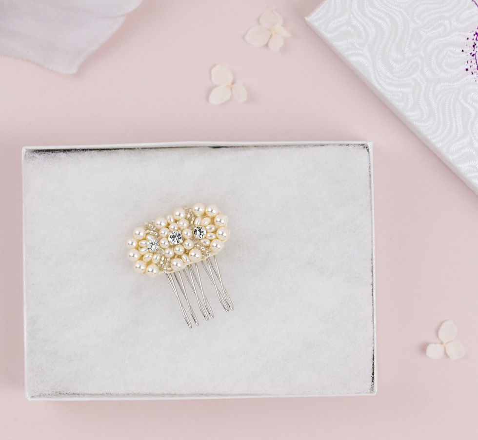Thumbnail: Head-Beaded 'Maya' Bridal Hair Comb