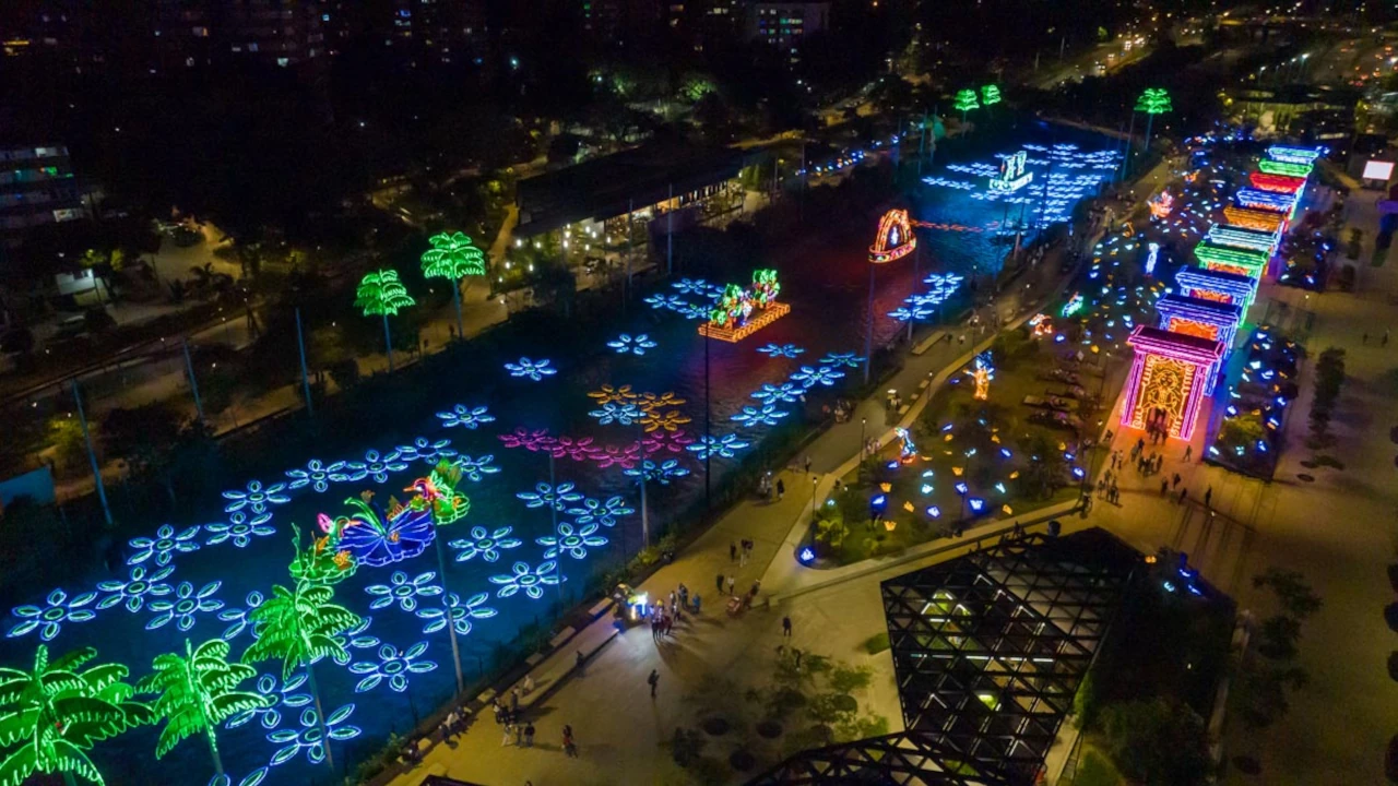 Alumbrados Navideños in Medellin, Colombia.