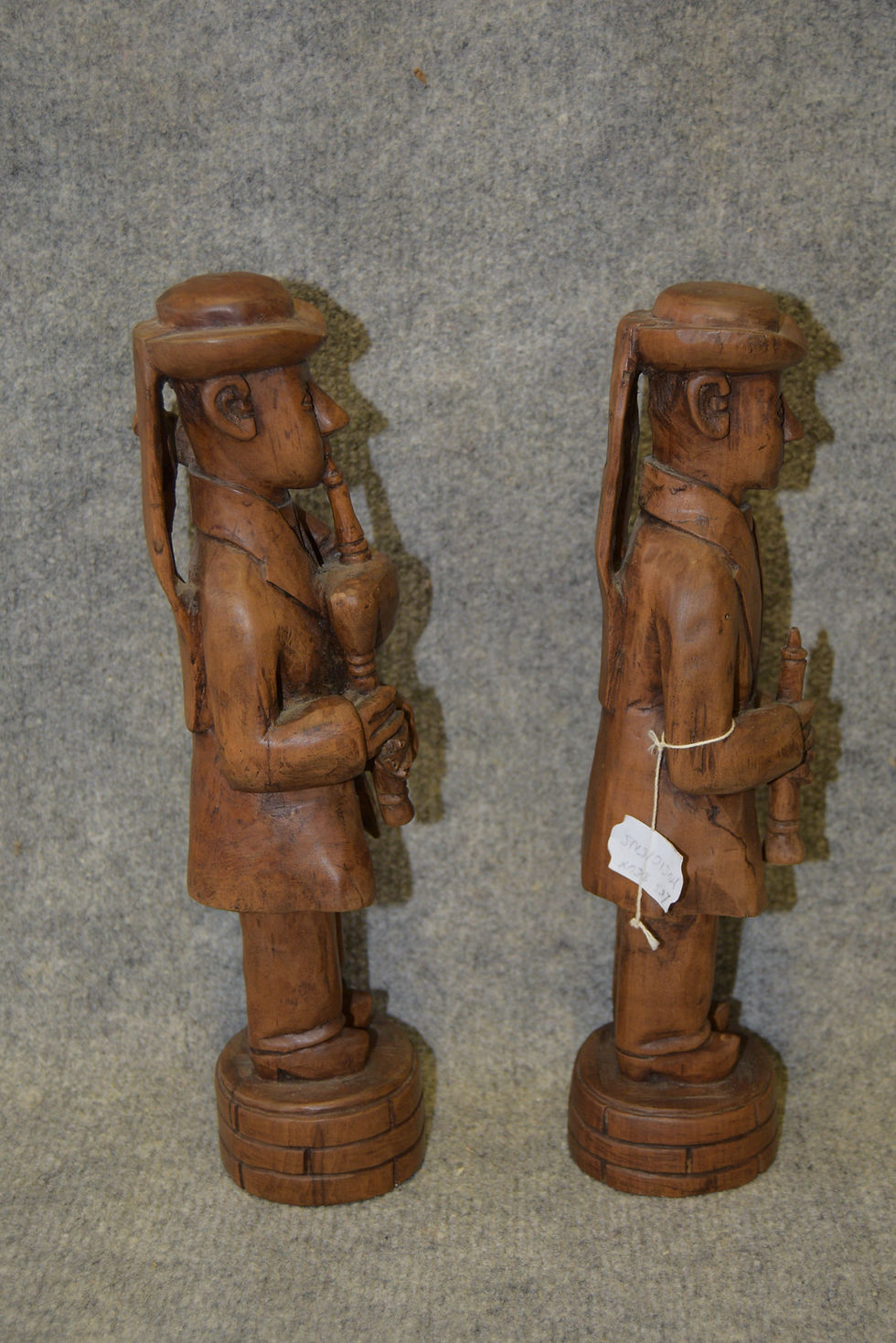 Miniature : Personnages bretons "sonneurs"