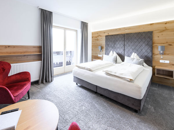 Deluxe Doppelzimmer Karlspitze – Hotel Sonnfeld