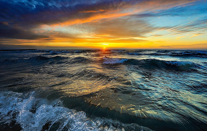 sunset-6512965_1920 (1).jpg