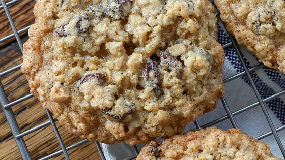 Oatmeal Raisin Cookies - Half Dozen