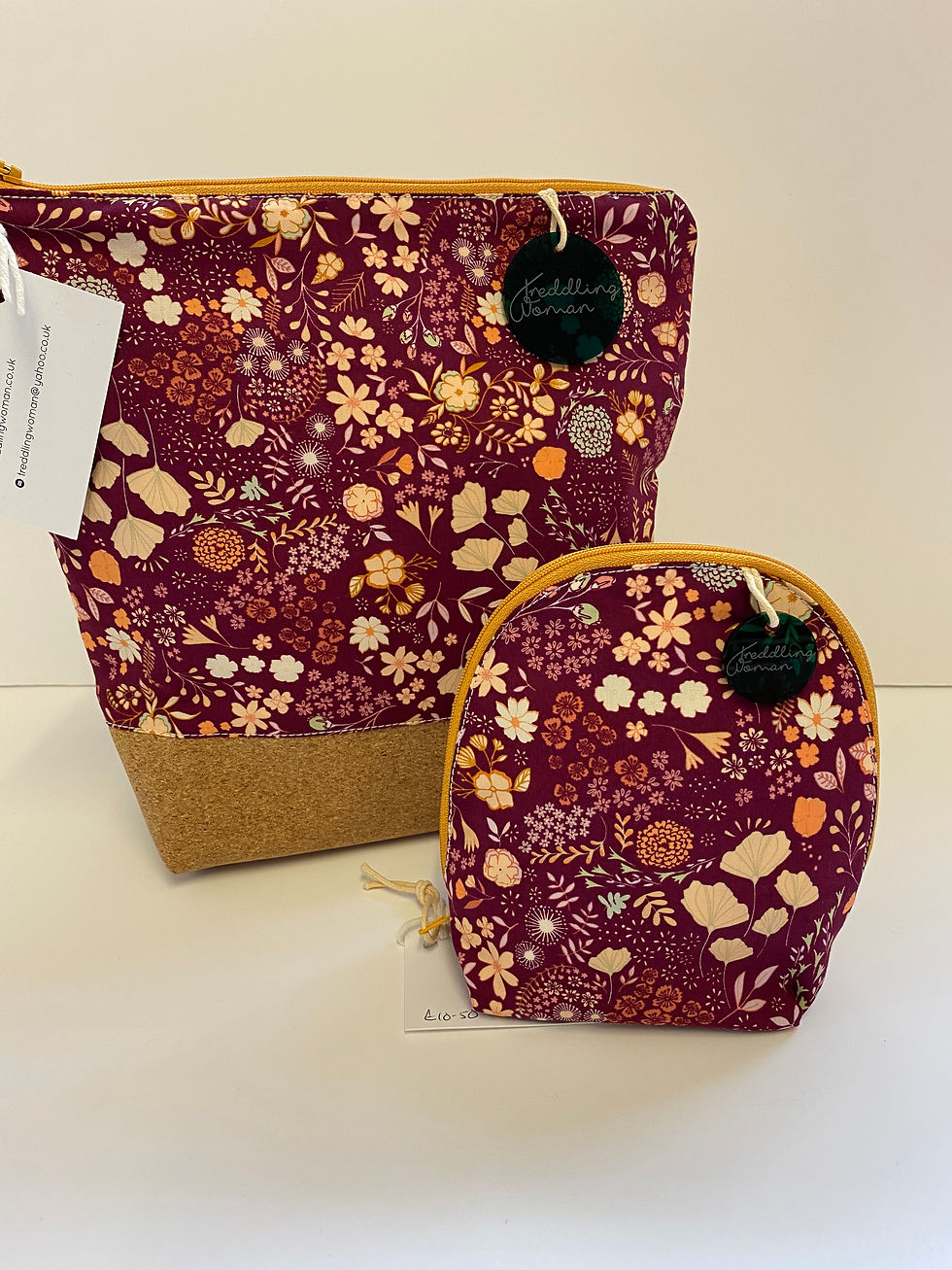 Thumbnail: Notions pouch in 2 sizes 