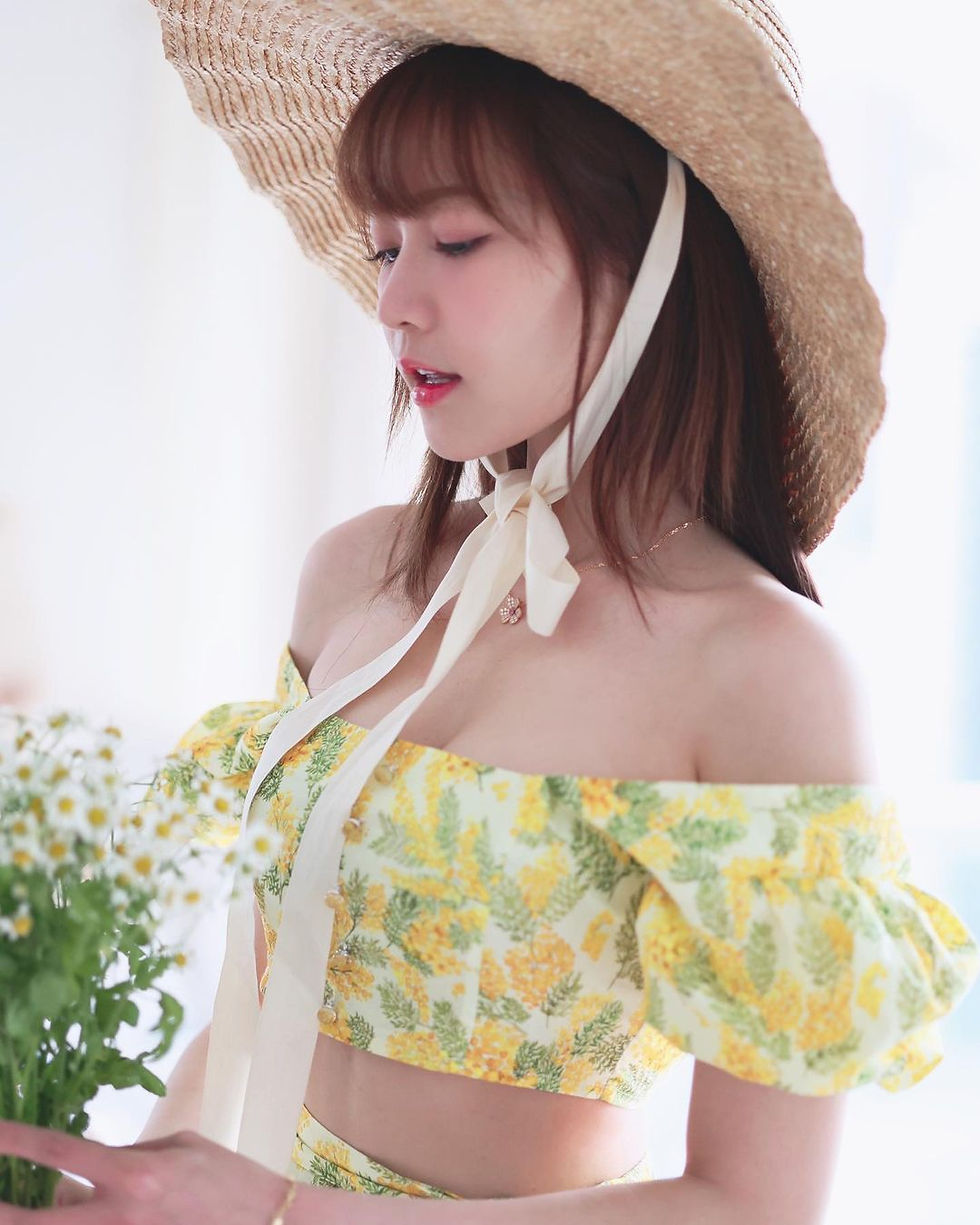 Thumbnail: KanaLili Jacqueline Set
