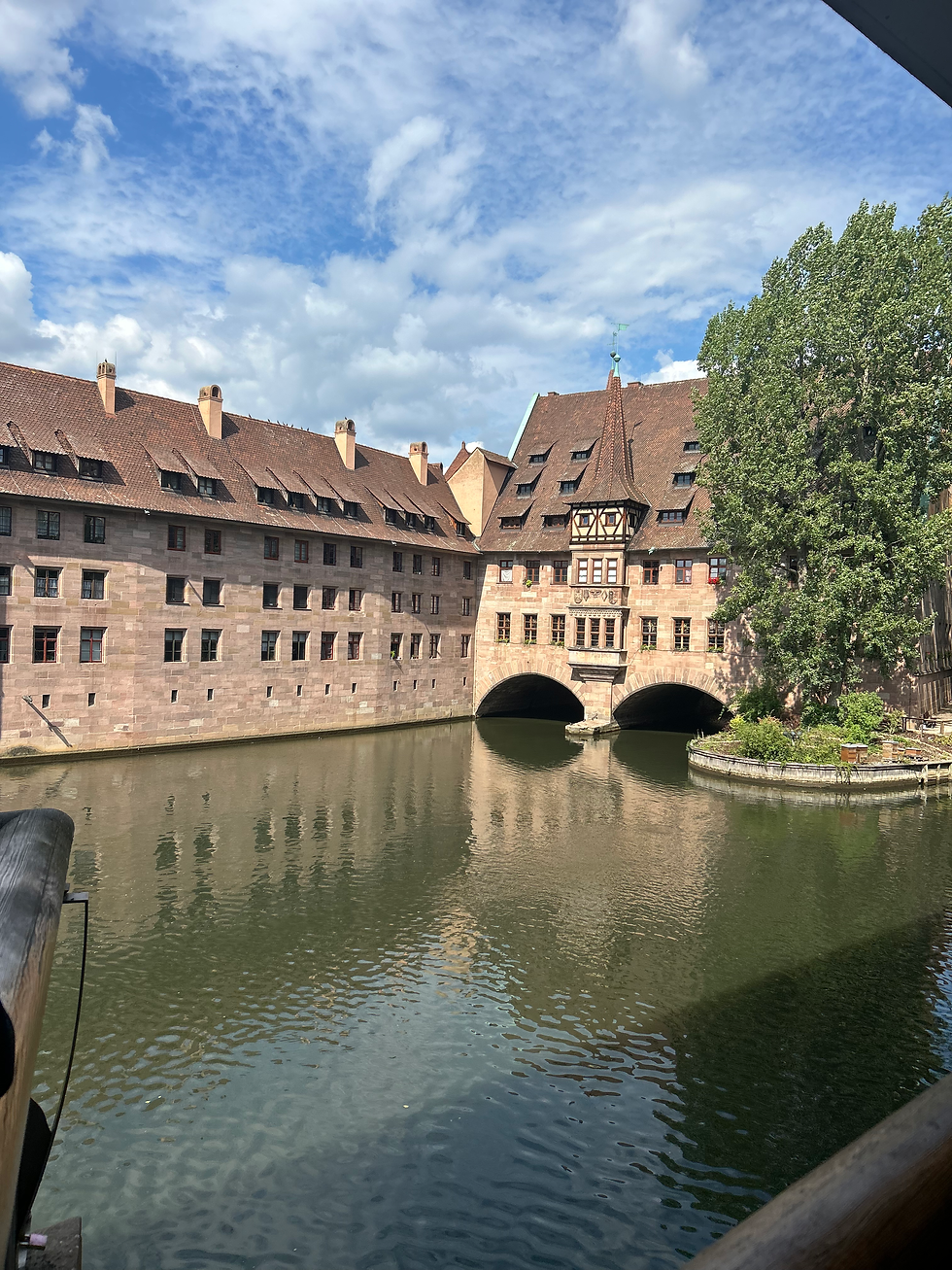 Local onde o Hospital Espírito Santo funcionava na idade média