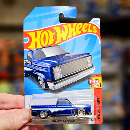 Hotwheels Super Treasure Hunt Chevy Silverado Gear Oil Cafe