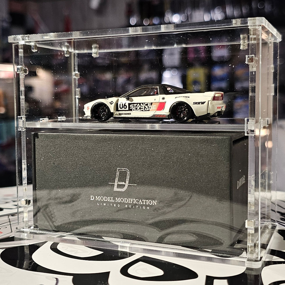 Thumbnail: Diamond Protector (2-Pack) UV Premium Acrylic Displays