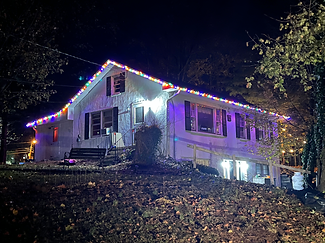 holiday lighting 2.HEIC