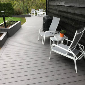 Vedlikeholdsfri Terrasse tilpasset terreng