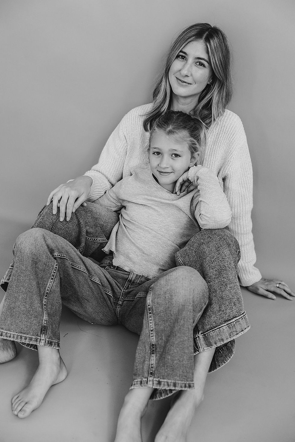 Modern studio family photography | motherhood photography |Albury photography studio