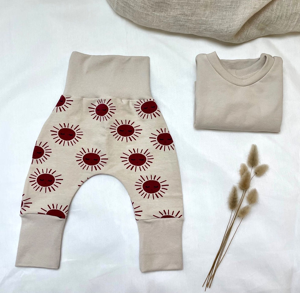 Miniature : Déjà cousu - Sweat évolutif pour enfant uni