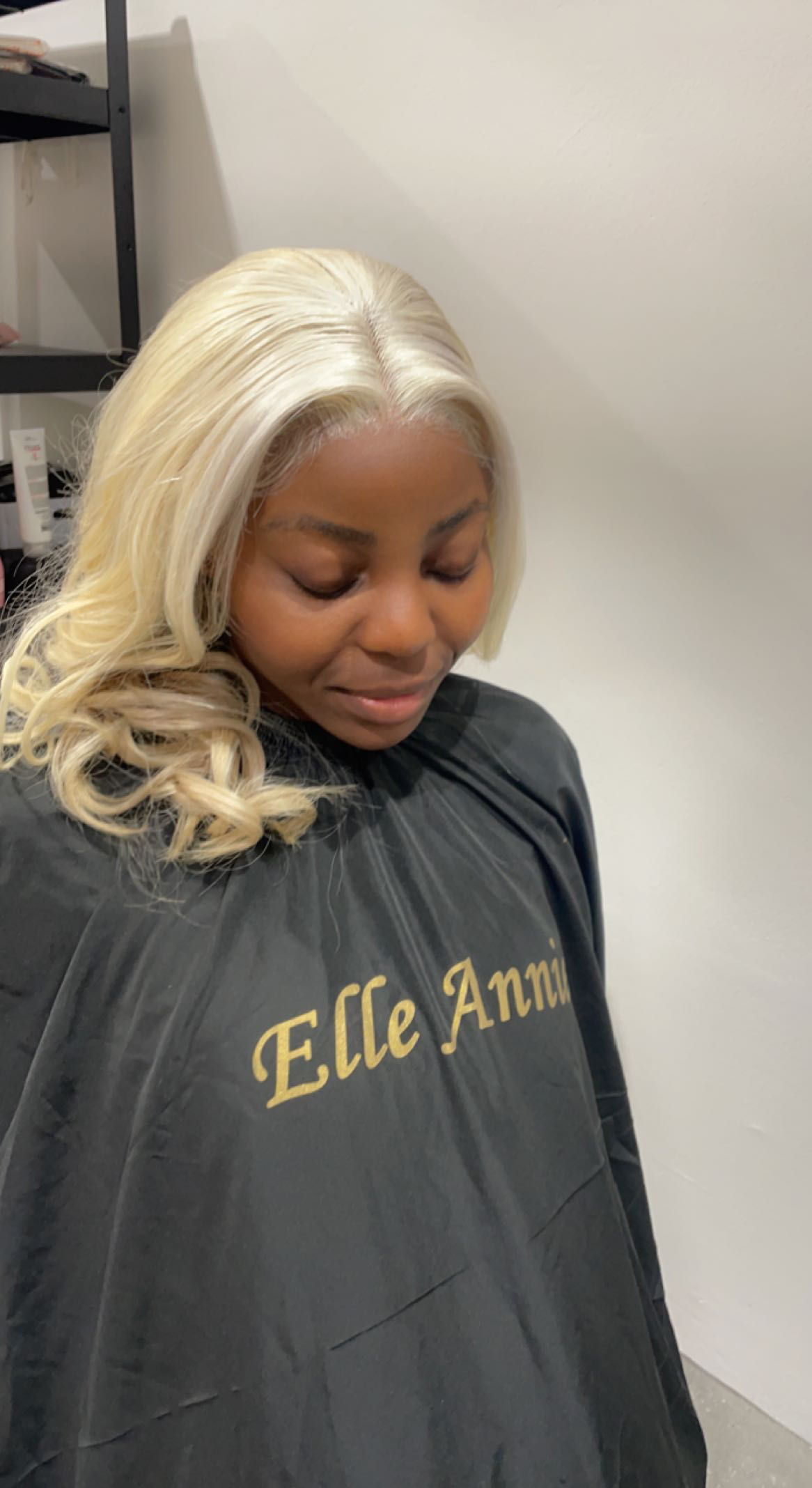 Straight Closure HD Blonde 18”