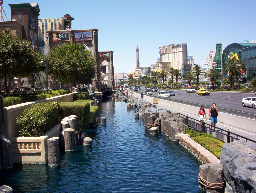 VegasStrip.JPG