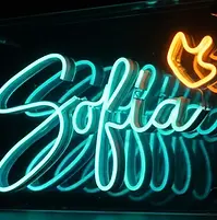 letrero_neon_infinito_nombres.webp