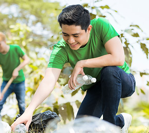 Men Volunteering