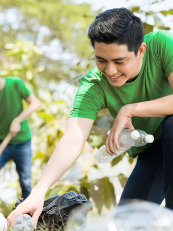 Men Volunteering