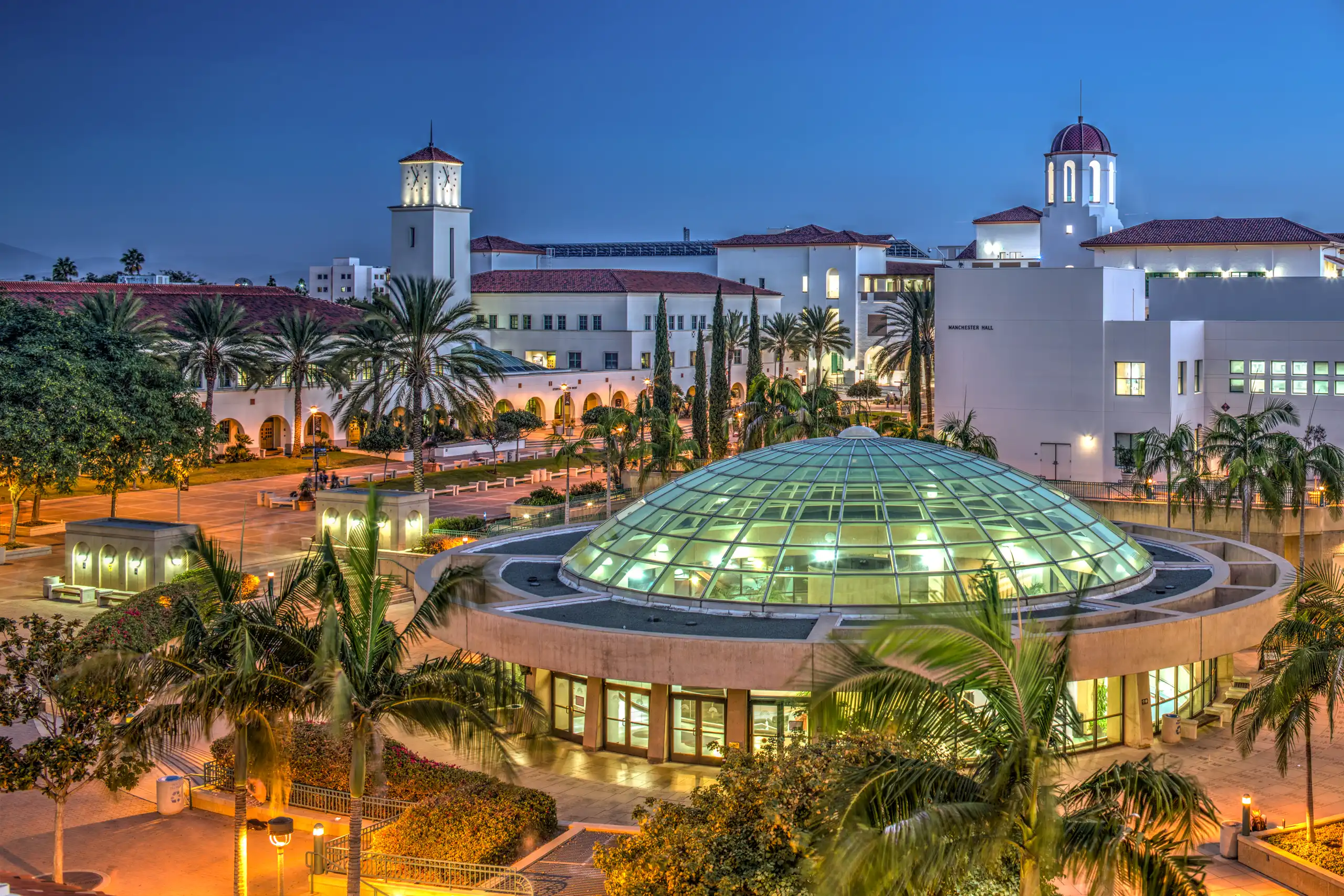 2560-LibraryDome_JimBrady-9749hdr.webp