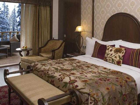 Book Hotel Khyber Gulmarg via Tribesmen Travels