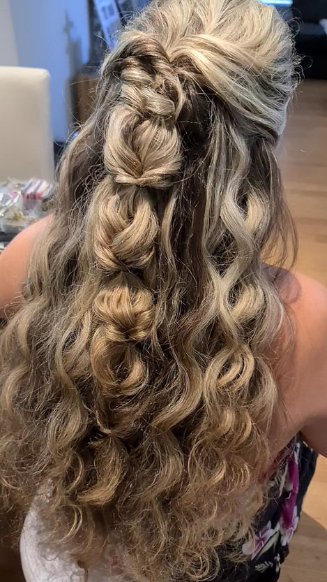 Mermaid hairstyle by Kitti Alexis