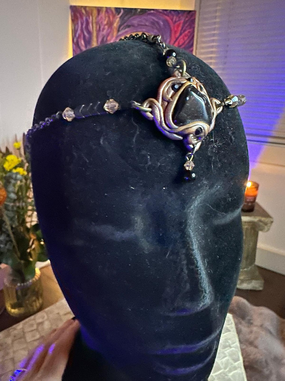 Thumbnail: Black Obsidian Crown Activation