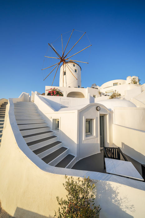 charisma suites santorini 40