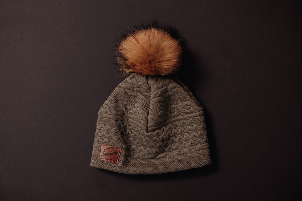 Miniature : Tuques adultes- avec pompon en fourrure
