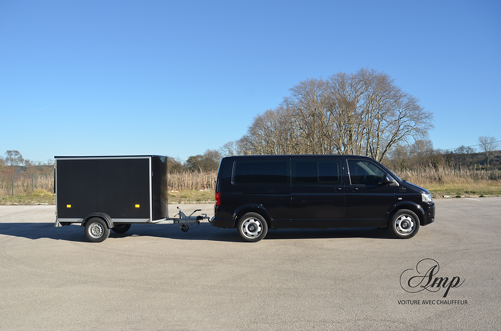 Volkswagen Caravelle avec remorque
