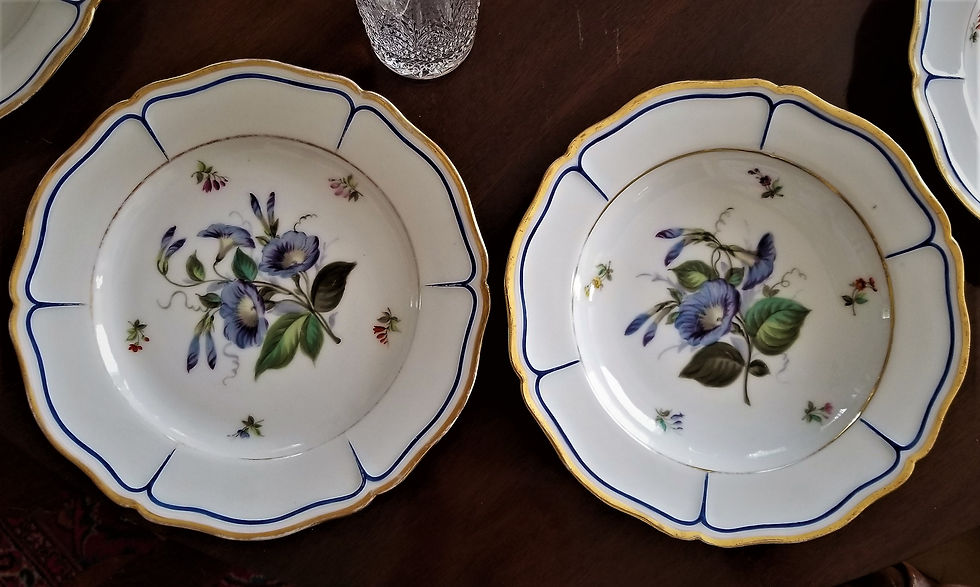 Thumbnail: Fish Set -10 pc, French porcelain, Vieux Paris, c1850, 28" platter, 10" plates