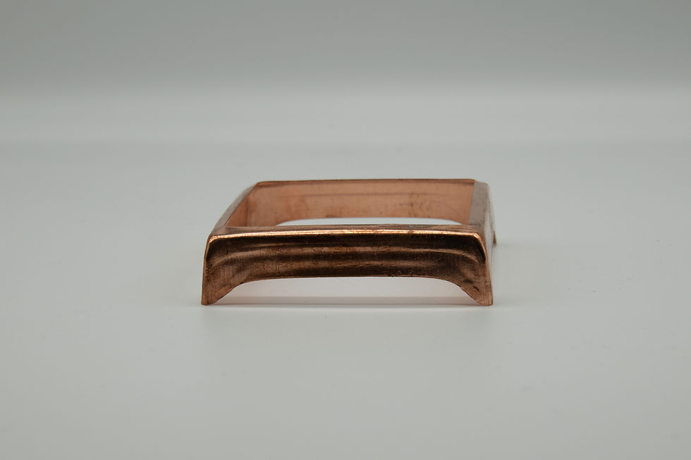 Miniaturbild: XÜNDA KUPFER | XÜNDA Mensch & Tier | Agni Hotra | Benjamin Kreimel