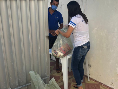 Projeto Madre Teresa realiza entrega da segunda remessa de cestas básicas