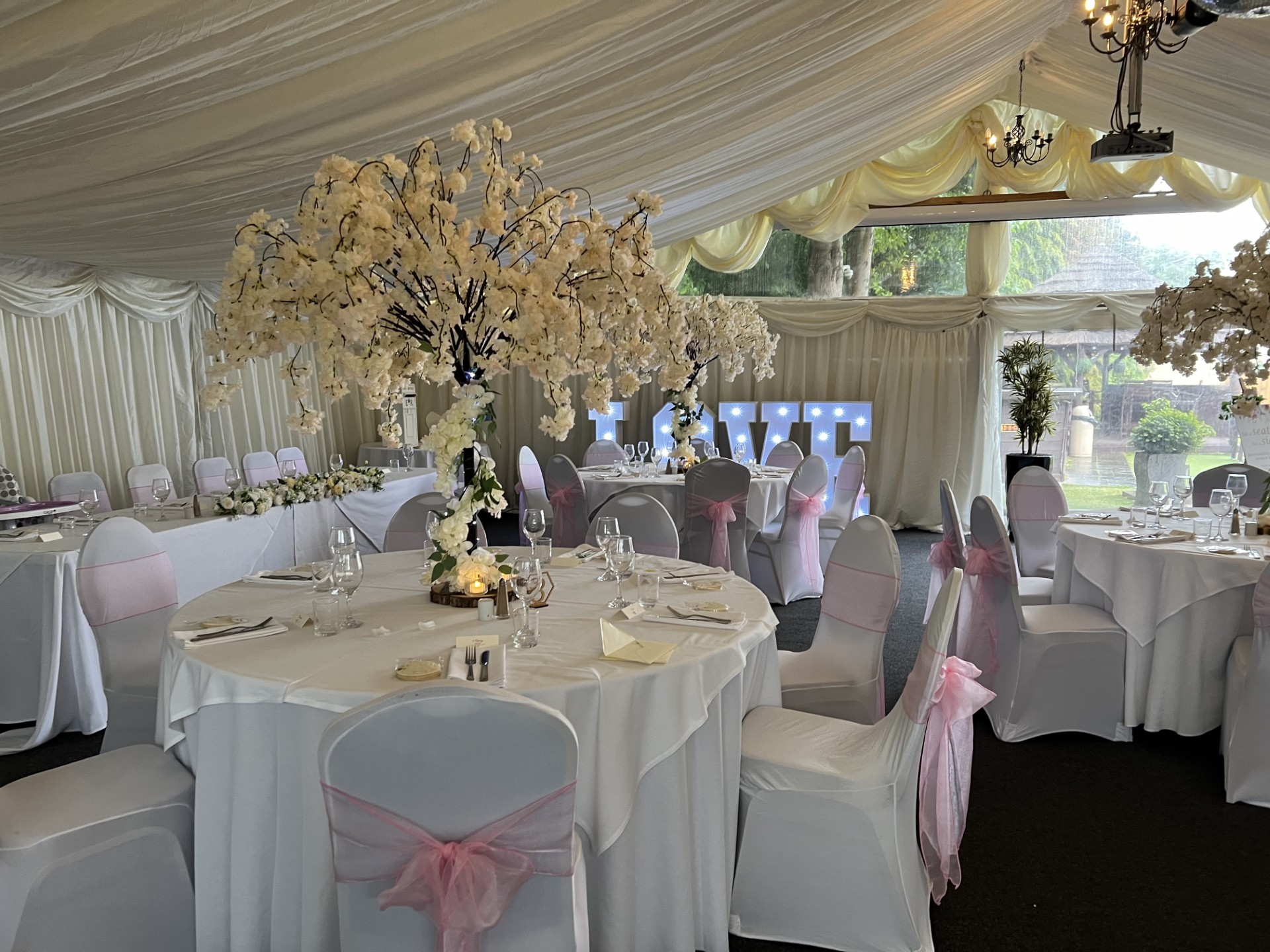 Elegant wedding reception venue,