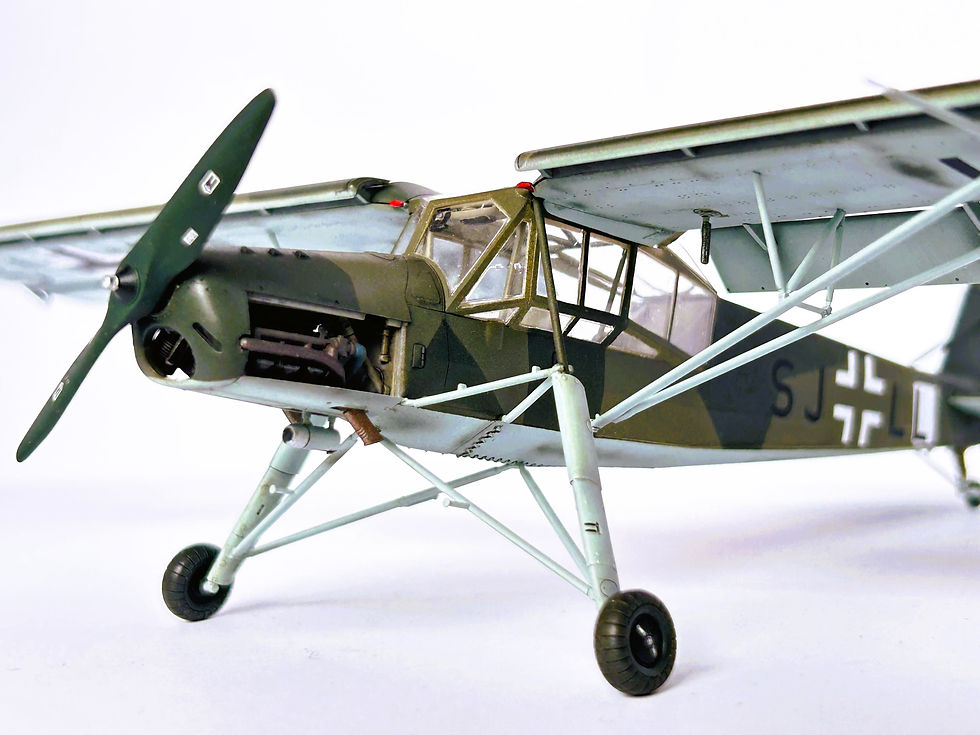 Fieseler Fi 156 Storch - Tamiya