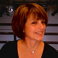 NancyHeadshotCell