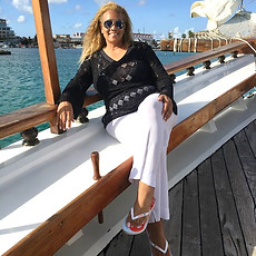 Shari boat_edited.jpg