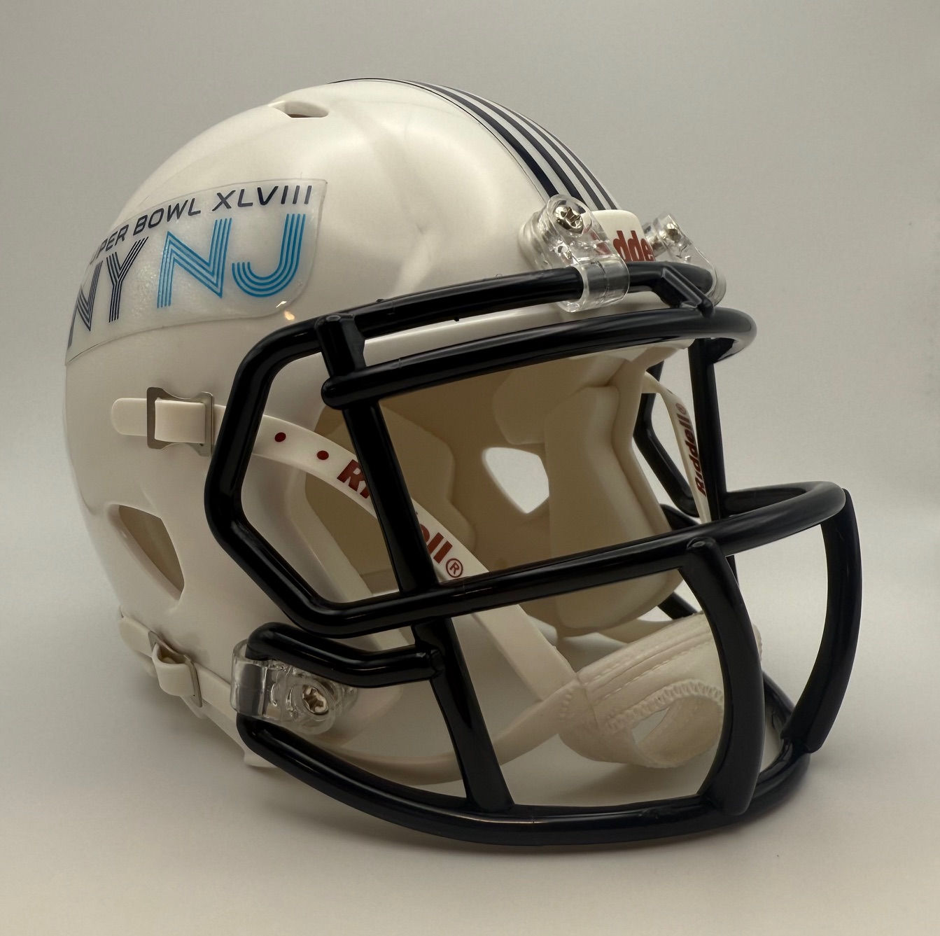 Super Bowl 48 XLVlll Riddell Speed Mini Football Helmet