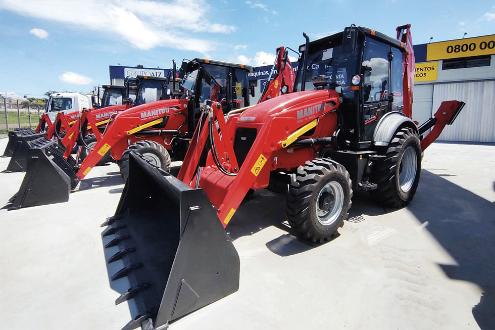 RETROESCAVADEIRA MANITOU 4x4