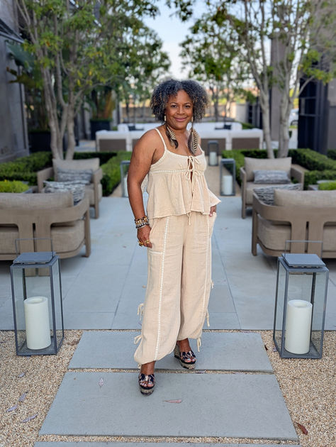 Cool, Comfortable & Chic: Summer Fashion with a Breezy Twist