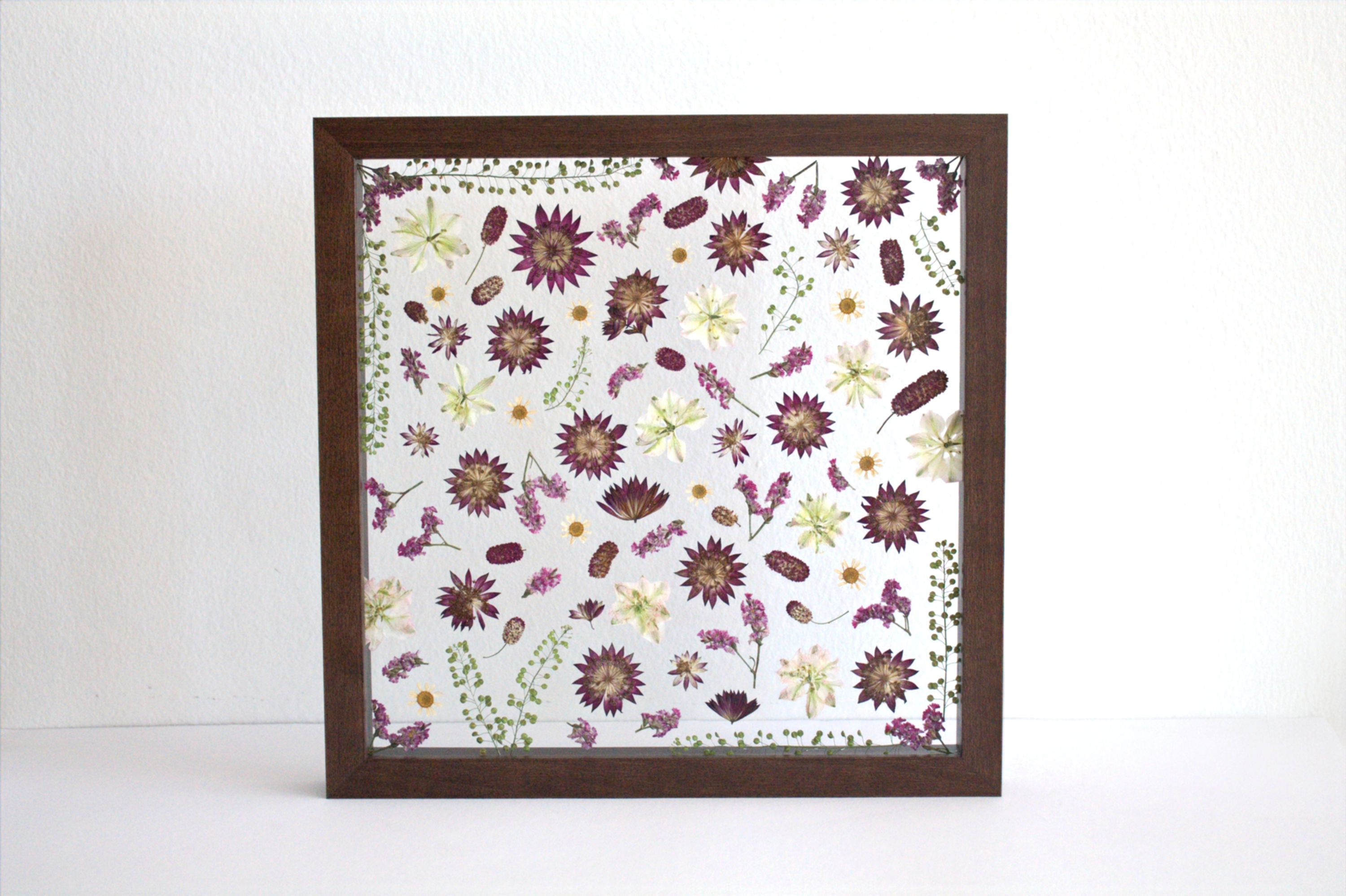 Pressed Flowers - Square Frame Large 40x40cm