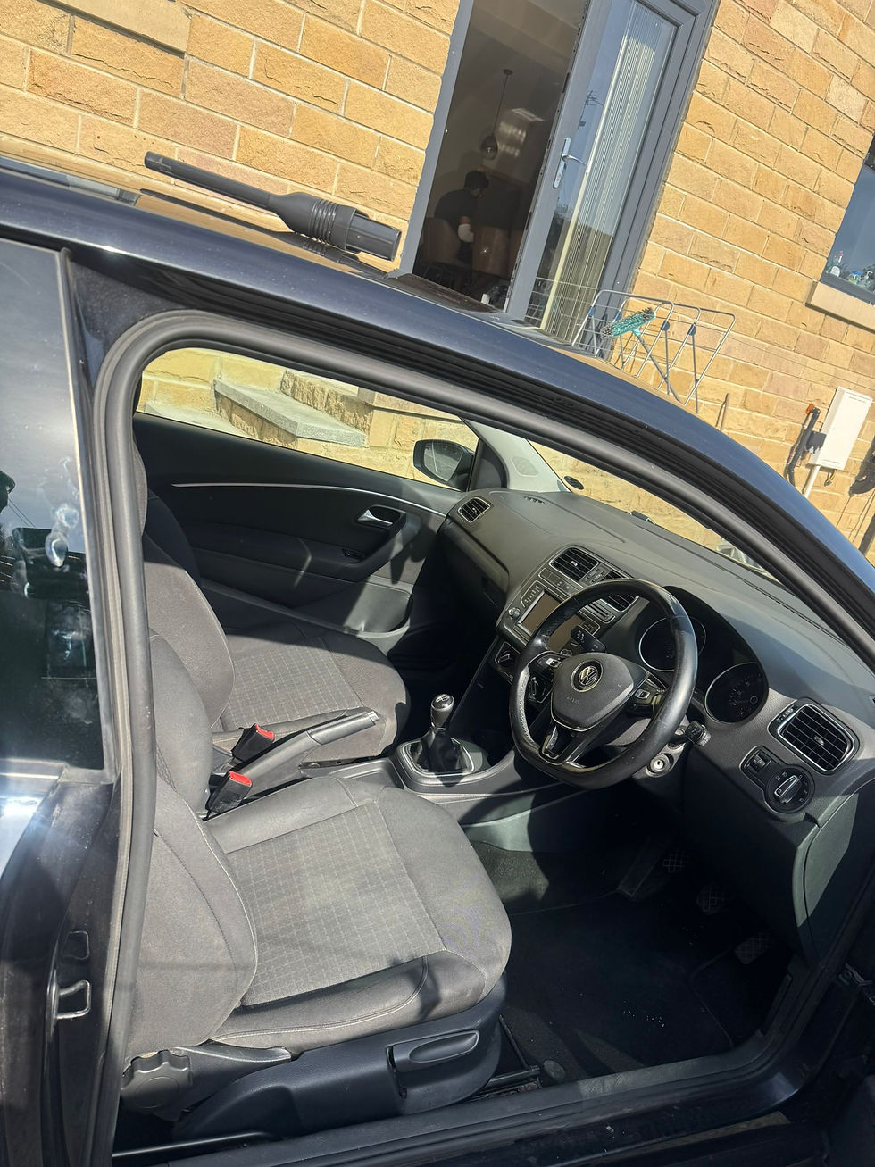 Thumbnail: SOLD - Volkswagen Touran 1.6tdi Manual