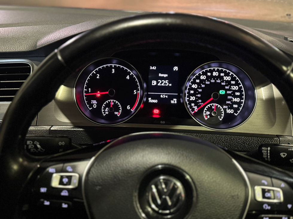 Thumbnail: SOLD - Volkswagen golf 2014 1.6 tdi manual 