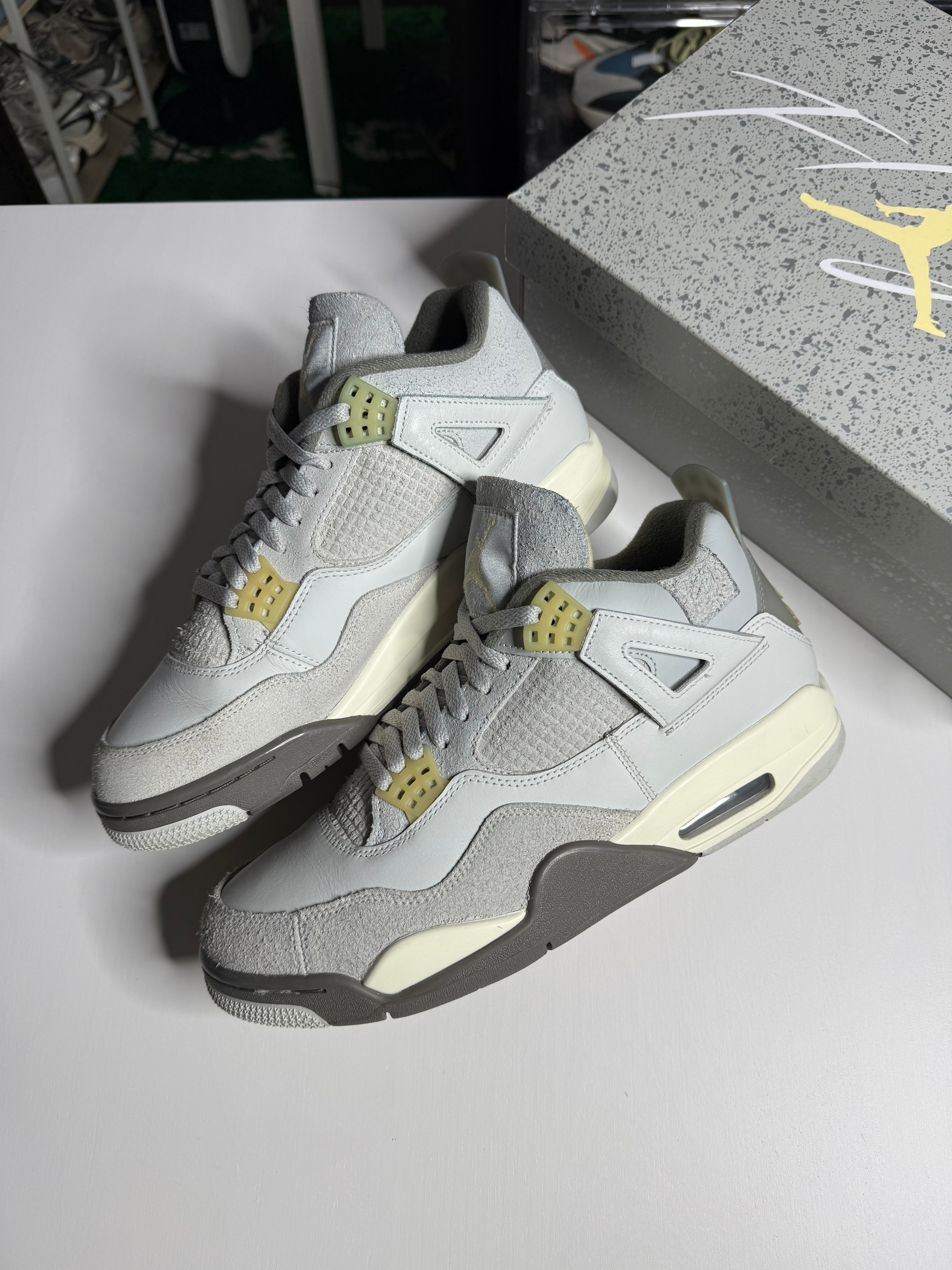 Air Jordan 4 "Phantom Dust" [11] PREOWNED