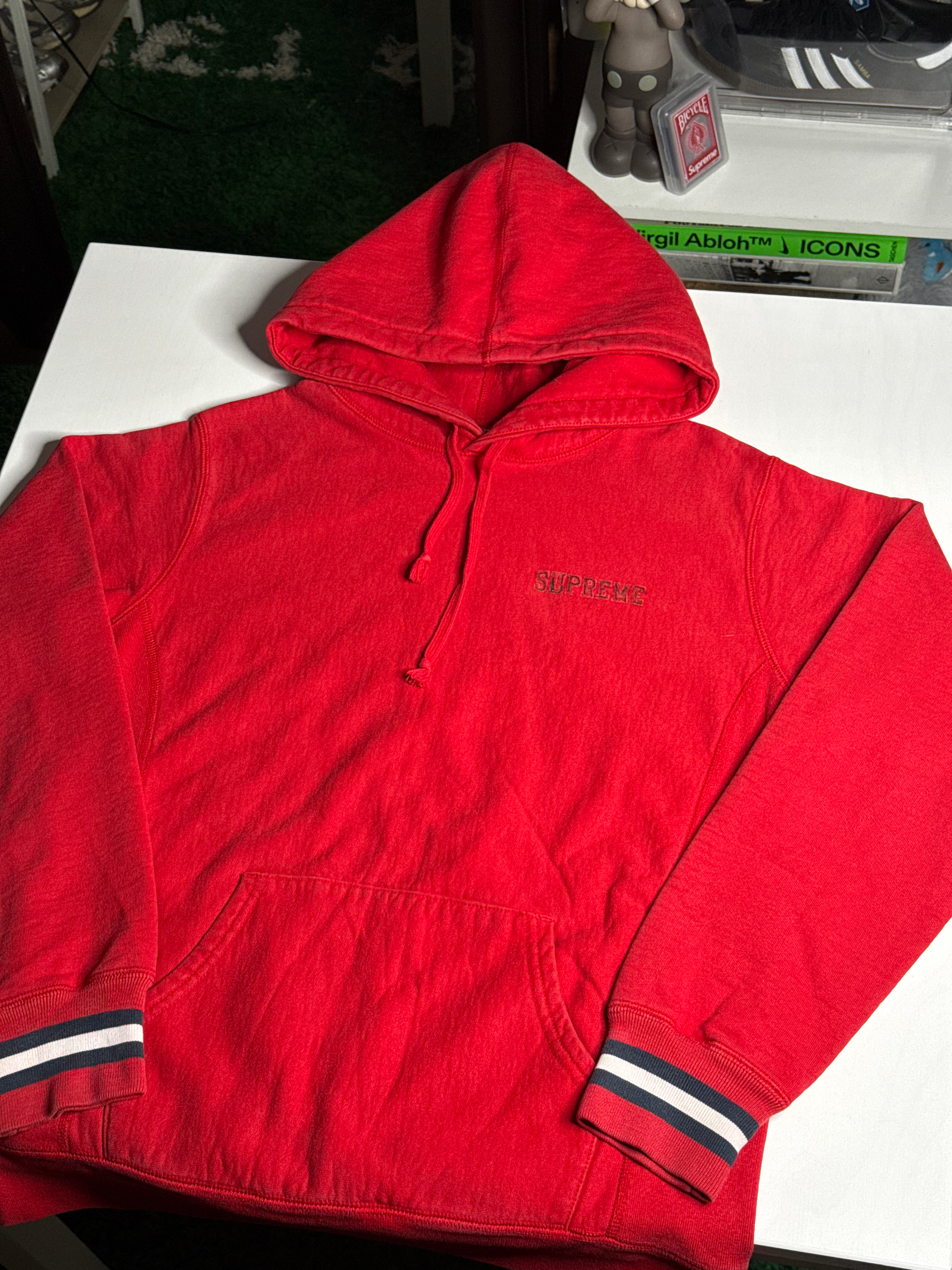 Supreme Scribble Logo Sweatshirt “Red” [M] PREOWNED