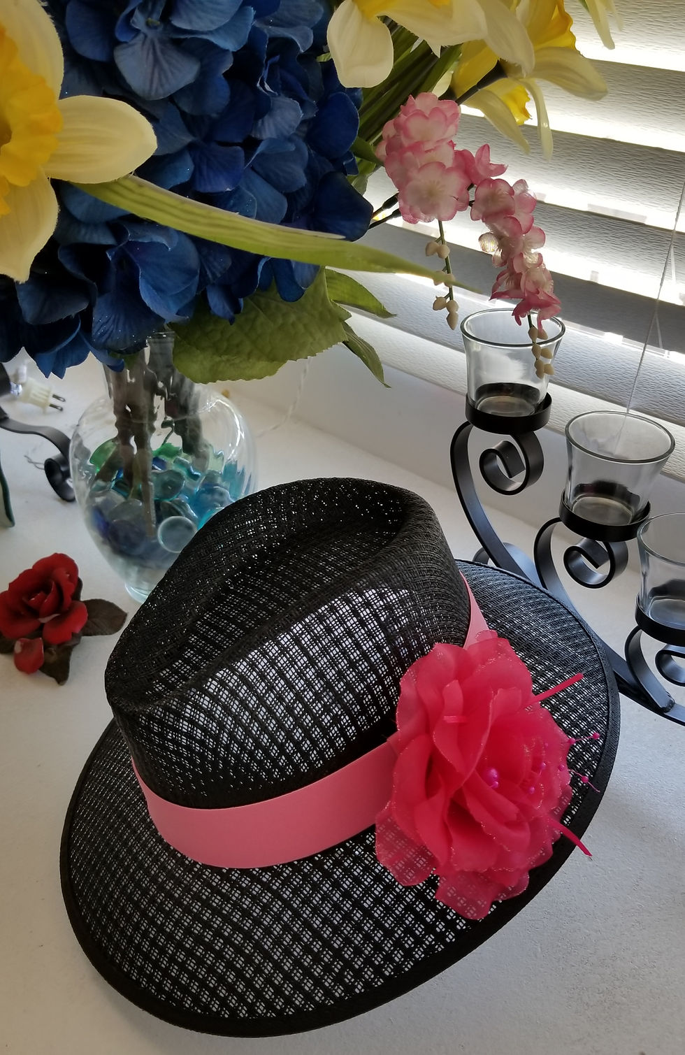 Thumbnail: Ladies Viejo Black or White Pink