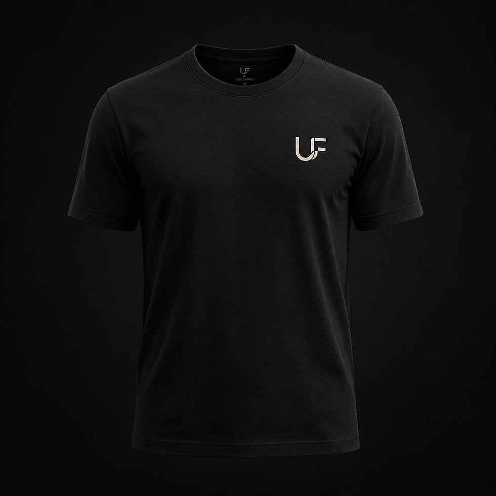 Camiseta preta com logo UF, uniforme para empresa